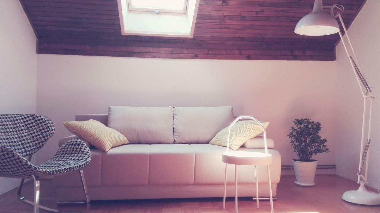 Voyage Apartment วาราชดีน ภายนอก รูปภาพ